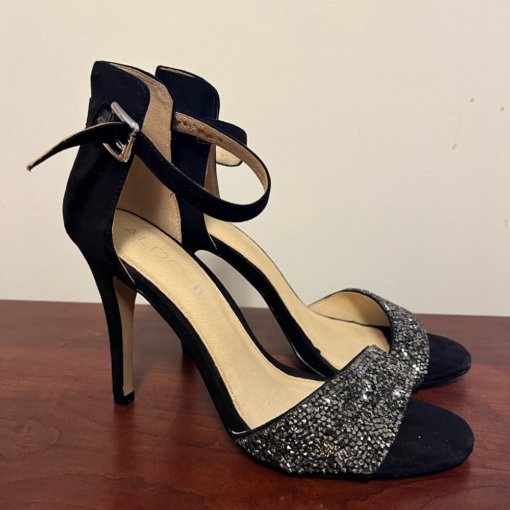 Sparkly Aldo Heels